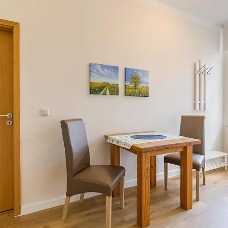 Haus Tarnewitz, 01 Appartement *